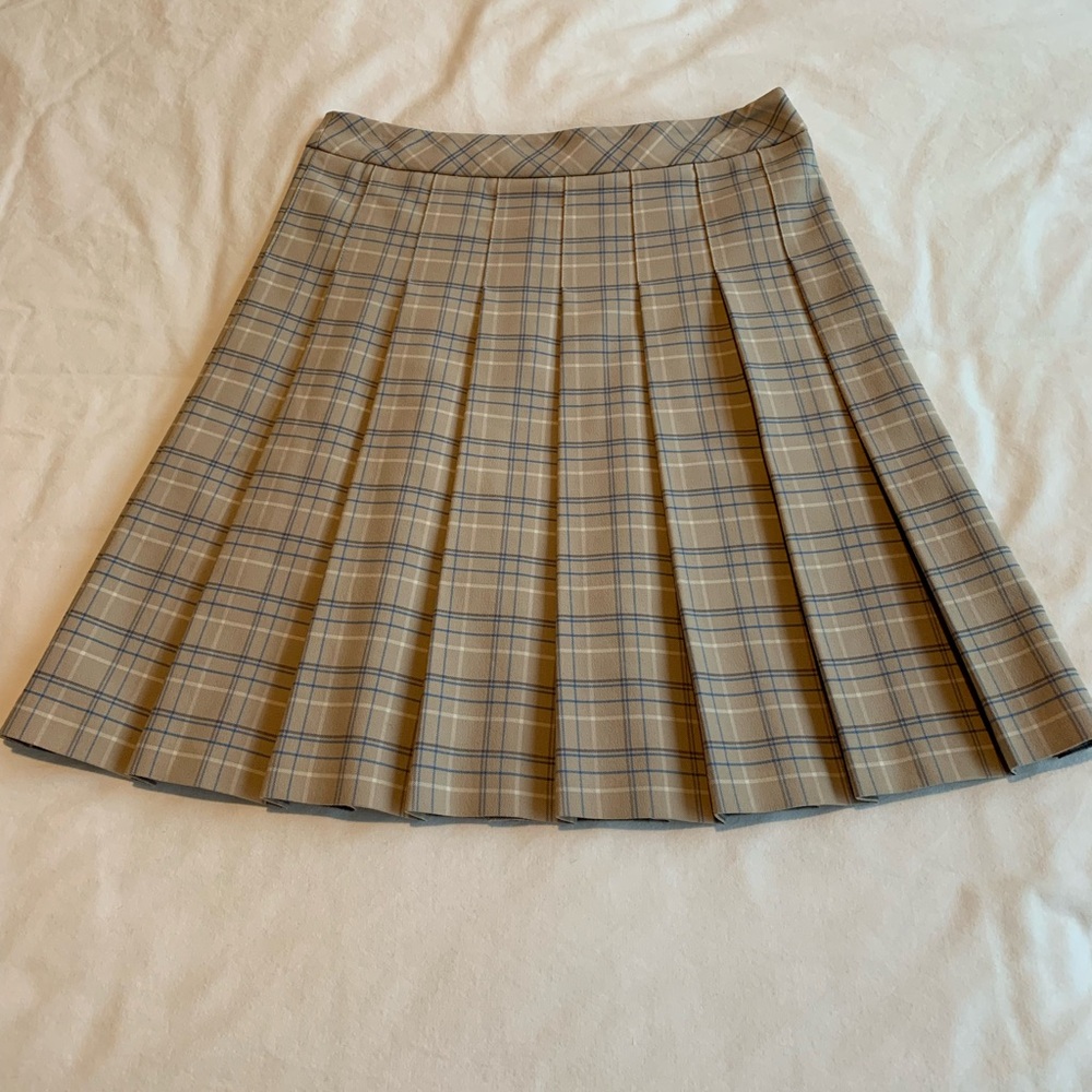 Sunday Best Olive Knee-length Pleated Skirt - Picture 3 of 8